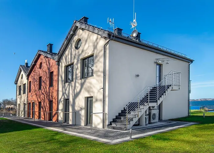 Klemens 4* بوتسك